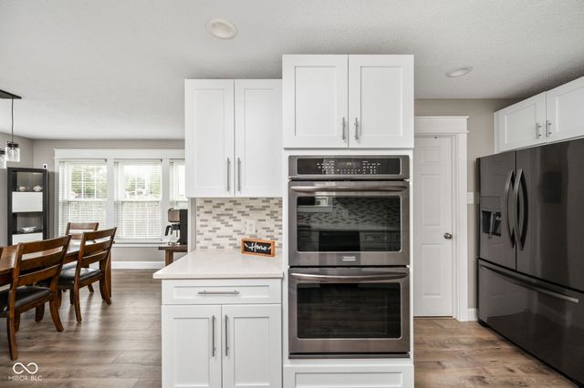 6431 Eastern Range Road, Indianapolis, IN 46234