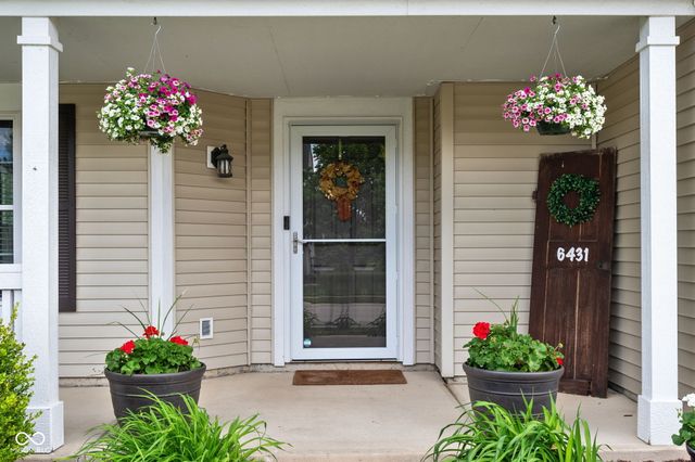 6431 Eastern Range Road, Indianapolis, IN 46234