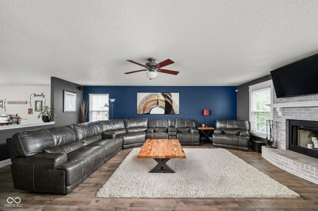 6431 Eastern Range Road, Indianapolis, IN 46234