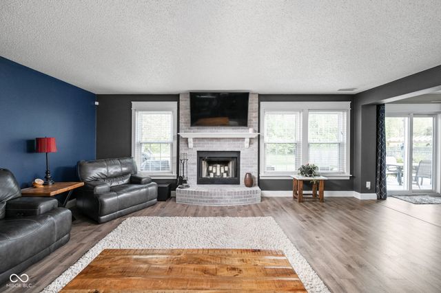 6431 Eastern Range Road, Indianapolis, IN 46234