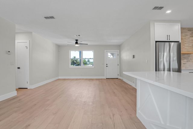 598 Coral Way, Delray Beach, FL 33445