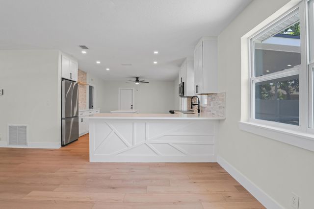 598 Coral Way, Delray Beach, FL 33445