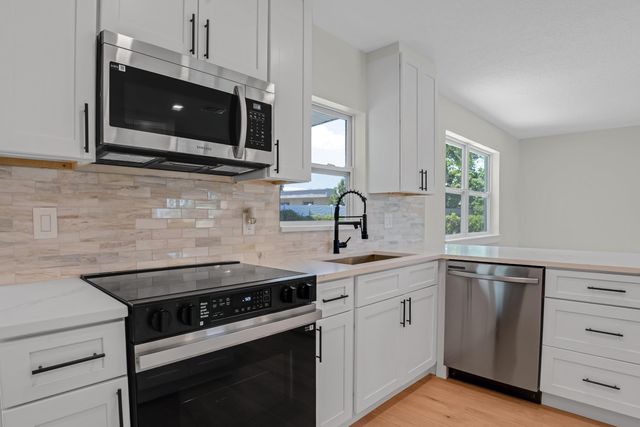 598 Coral Way, Delray Beach, FL 33445