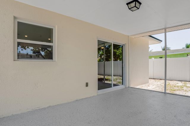 598 Coral Way, Delray Beach, FL 33445