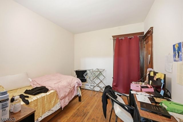 948 Van Houten Ave 1, Clifton City, NJ 07013