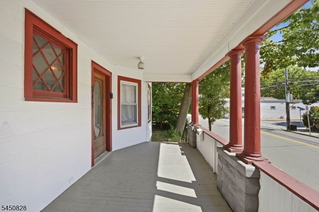 948 Van Houten Ave 1, Clifton City, NJ 07013