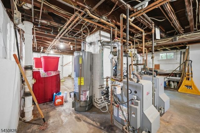 948 Van Houten Ave 1, Clifton City, NJ 07013