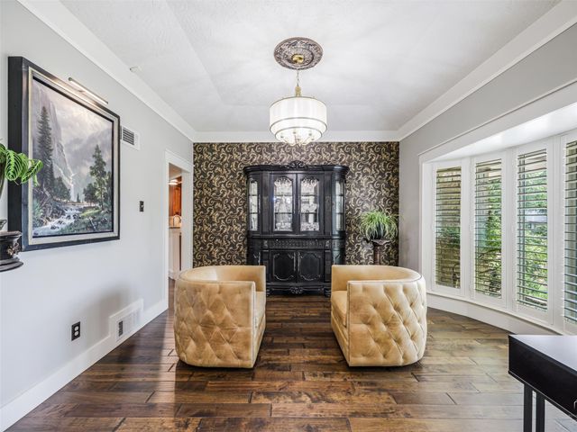 6120 Preston Creek Drive, Dallas, TX 75240