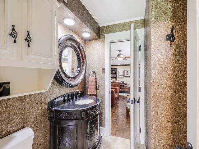 6120 Preston Creek Drive, Dallas, TX 75240