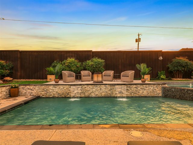 6120 Preston Creek Drive, Dallas, TX 75240