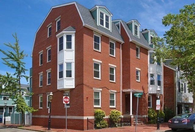 1 Pleasant Street 3, Boston, MA 02129
