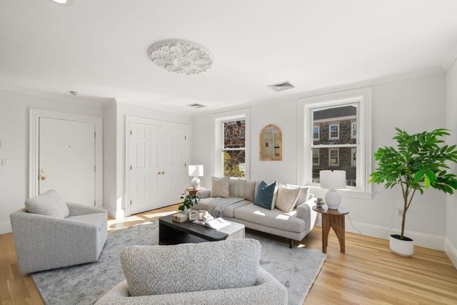 1 Pleasant Street 3, Boston, MA 02129
