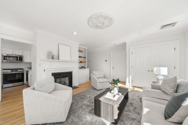 1 Pleasant Street 3, Boston, MA 02129