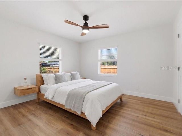 1912 E HANNA AVENUE, Tampa, FL 33610