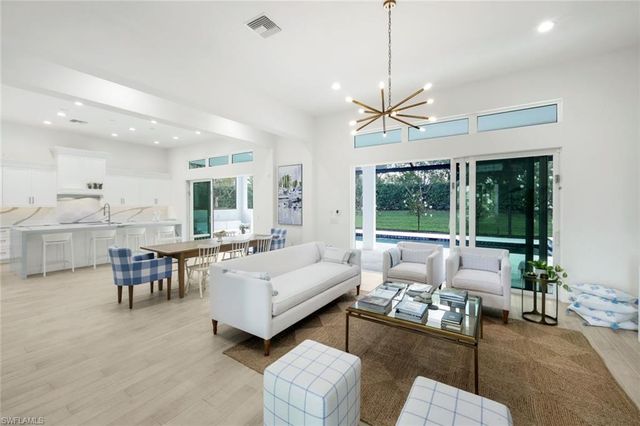 14574 Regatta LN, Naples, FL 34114