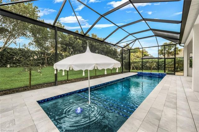 14574 Regatta LN, Naples, FL 34114