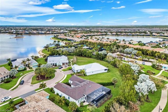 14574 Regatta LN, Naples, FL 34114