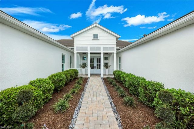 14574 Regatta LN, Naples, FL 34114