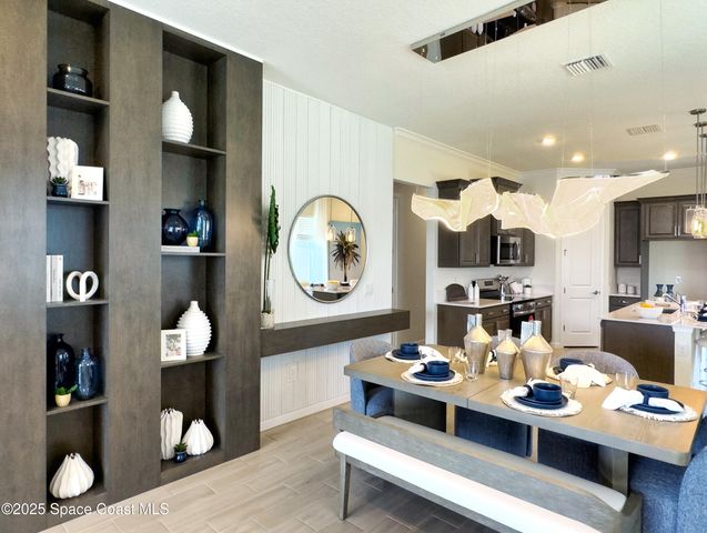 2223 Antarus Drive NW, Palm Bay, FL 32907