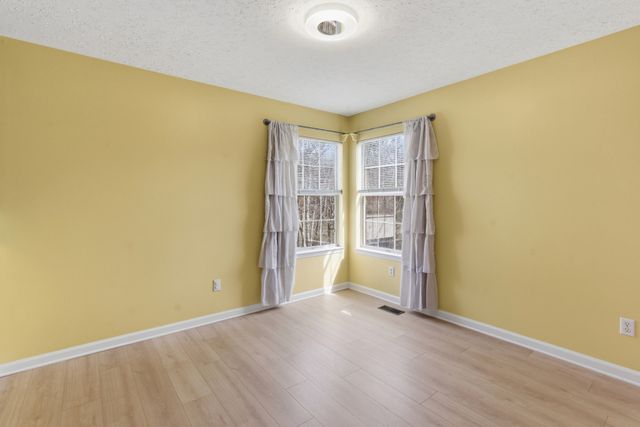 2804 Halifax Ct, Old Hickory, TN 37138