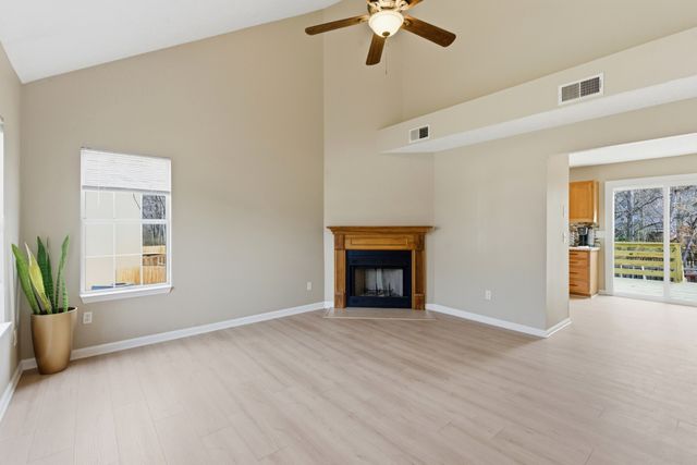 2804 Halifax Ct, Old Hickory, TN 37138