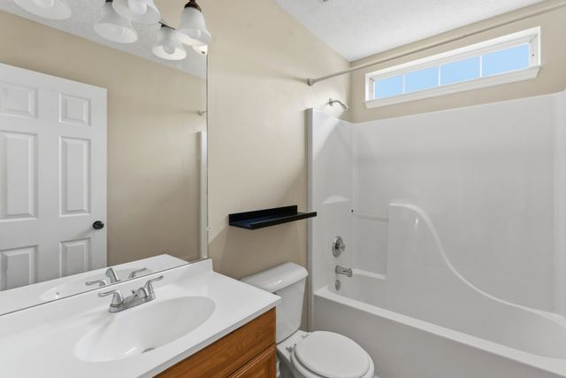 2804 Halifax Ct, Old Hickory, TN 37138