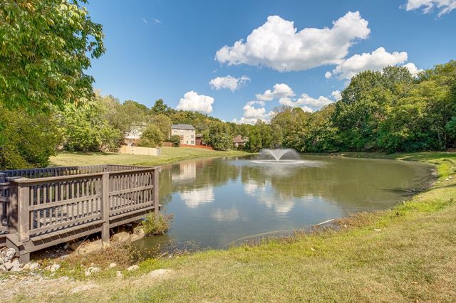 2804 Halifax Ct, Old Hickory, TN 37138