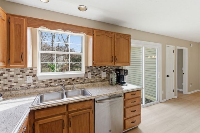 2804 Halifax Ct, Old Hickory, TN 37138