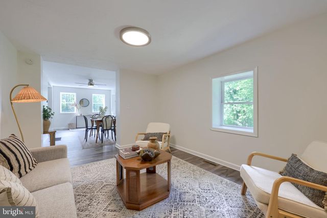 4810 FAKE RD, York, PA 17406