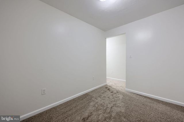 4810 FAKE RD, York, PA 17406