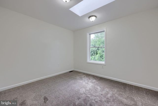 4810 FAKE RD, York, PA 17406