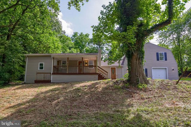 4810 FAKE RD, York, PA 17406