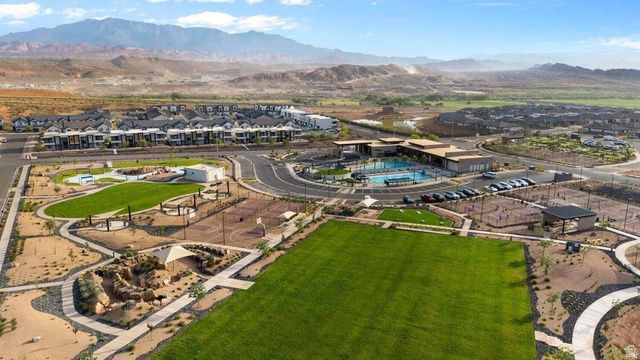 1935 S QUEENS GARDEN 4260 DR, Washington, UT 84780