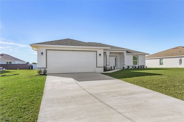1128 NW 9th TER, Cape Coral, FL 33993