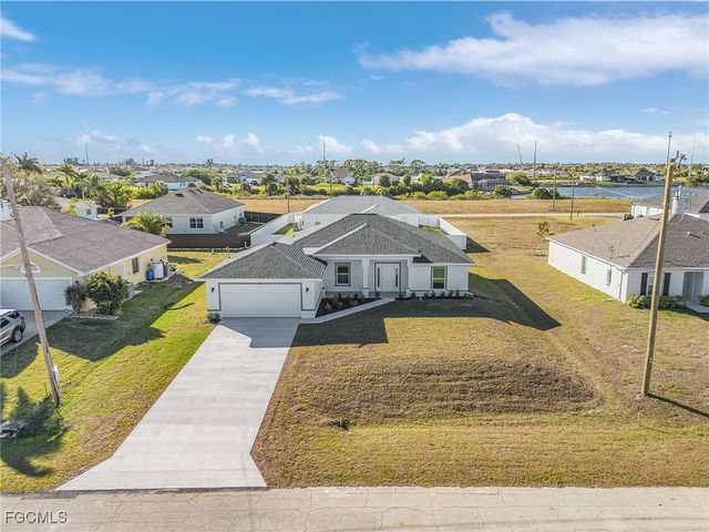 1128 NW 9th TER, Cape Coral, FL 33993