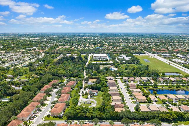 5681 Desoto Road, Greenacres, FL 33463
