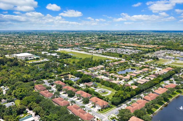 5681 Desoto Road, Greenacres, FL 33463