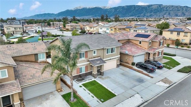 7516 Avocado Cove, Fontana, CA 92336
