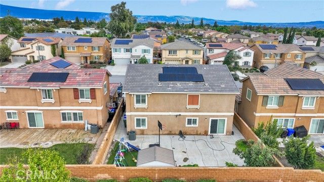 7516 Avocado Cove, Fontana, CA 92336