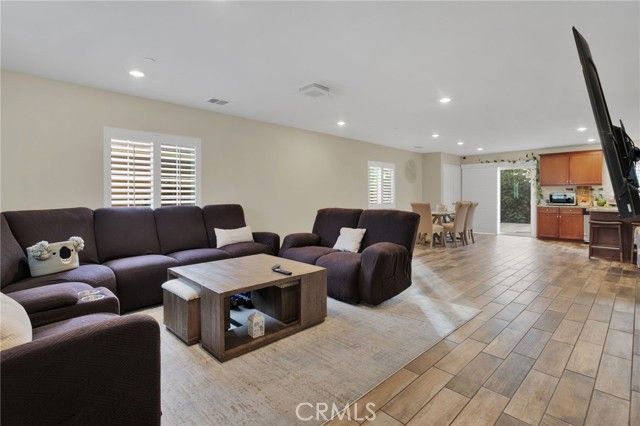 7516 Avocado Cove, Fontana, CA 92336