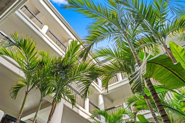 943 SEDDON COVE WAY 943, Tampa, FL 33602