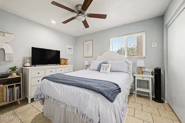 418 E HIDALGO Avenue, Phoenix, AZ 85040