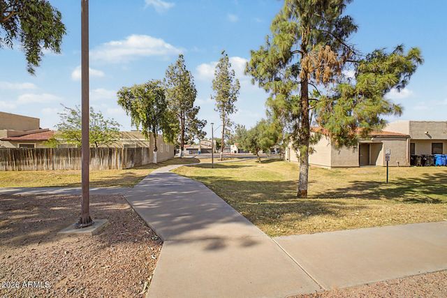 418 E HIDALGO Avenue, Phoenix, AZ 85040