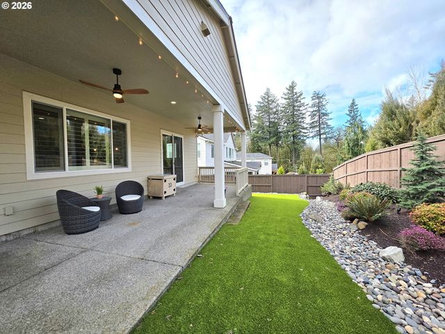 931 W MAGNOLIA Loop, Washougal, WA 98671