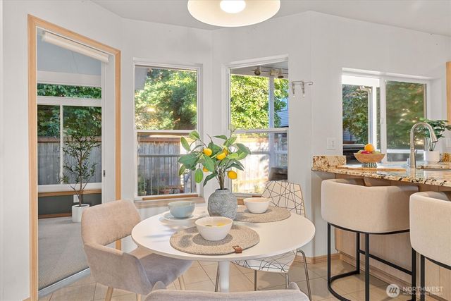 12522 80th Place NE, Kirkland, WA 98034