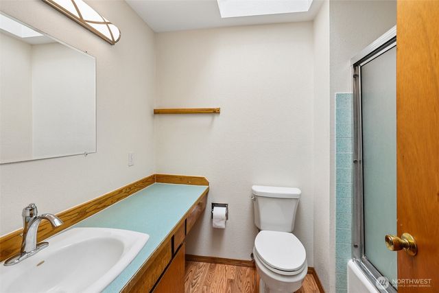 620 SE Kramer Place, Issaquah, WA 98027