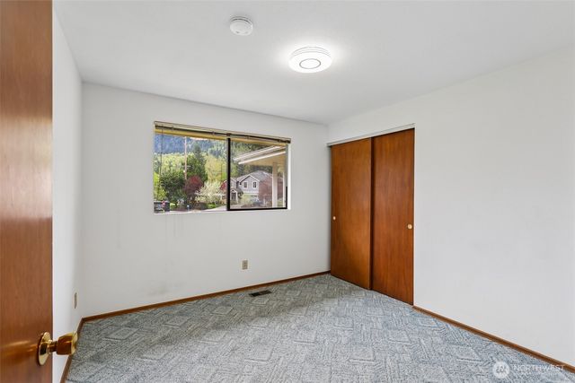 620 SE Kramer Place, Issaquah, WA 98027