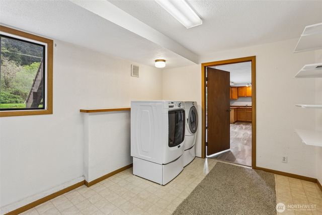 620 SE Kramer Place, Issaquah, WA 98027