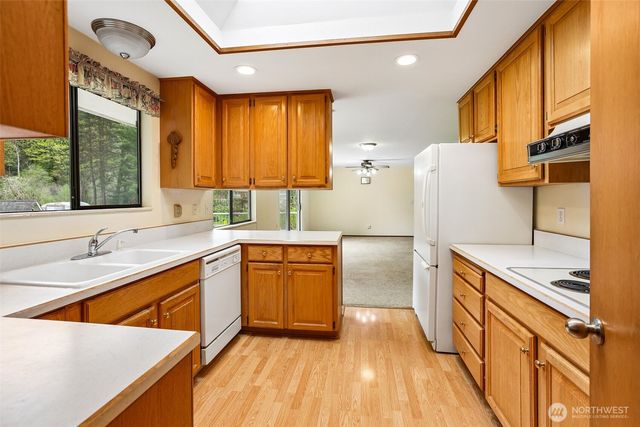 620 SE Kramer Place, Issaquah, WA 98027