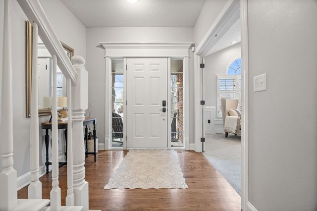 4727 Plumwood Drive, West Des Moines, IA 50265